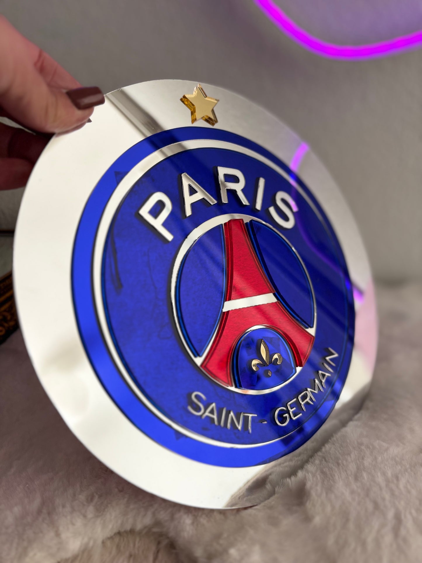 Plaque PSG en plexiglas| Cadeau fan du Paris Saint-Germain – Fabrication française