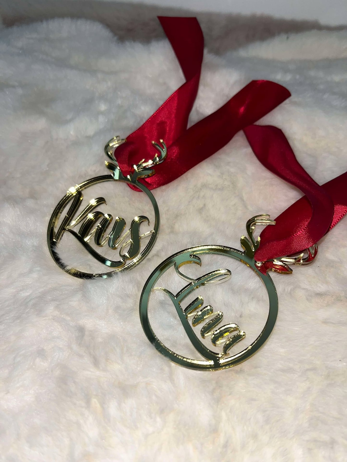 Boule de Noël en plexi – Une touche moderne et élégante pour votre sapin