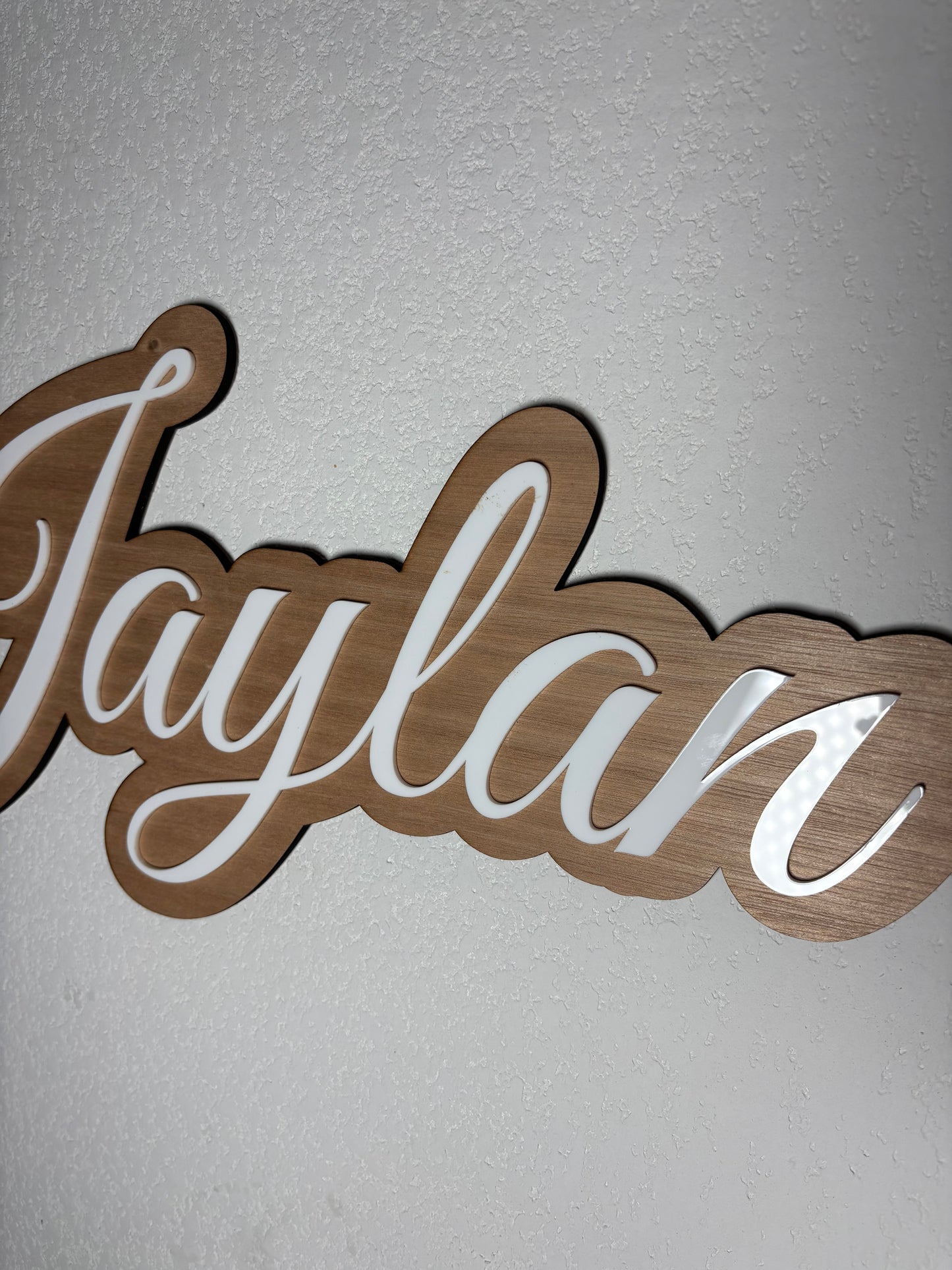 Création prénom en bois et plexi – Cadeau naissance, baptême, anniversaire