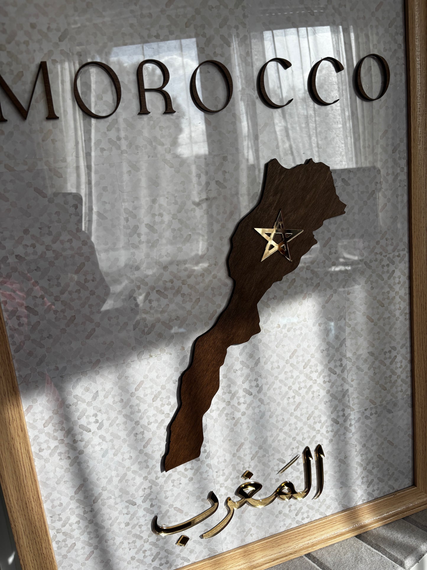 Tableau Maroc personnalisé en bois et plexi – Décoration murale moderne