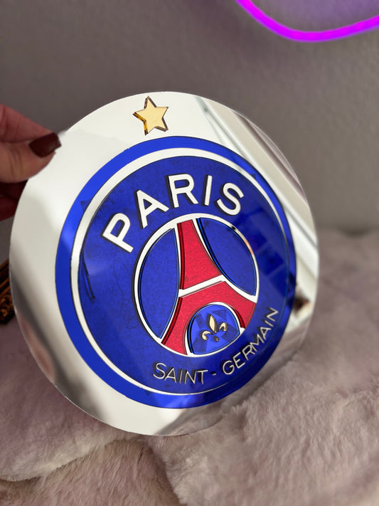 Plaque PSG en plexiglas| Cadeau fan du Paris Saint-Germain – Fabrication française