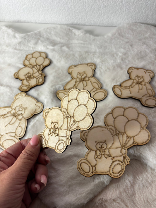 Décorations nounours en bois (lot de 6) – Gravure personnalisée pour chambre d’enfant