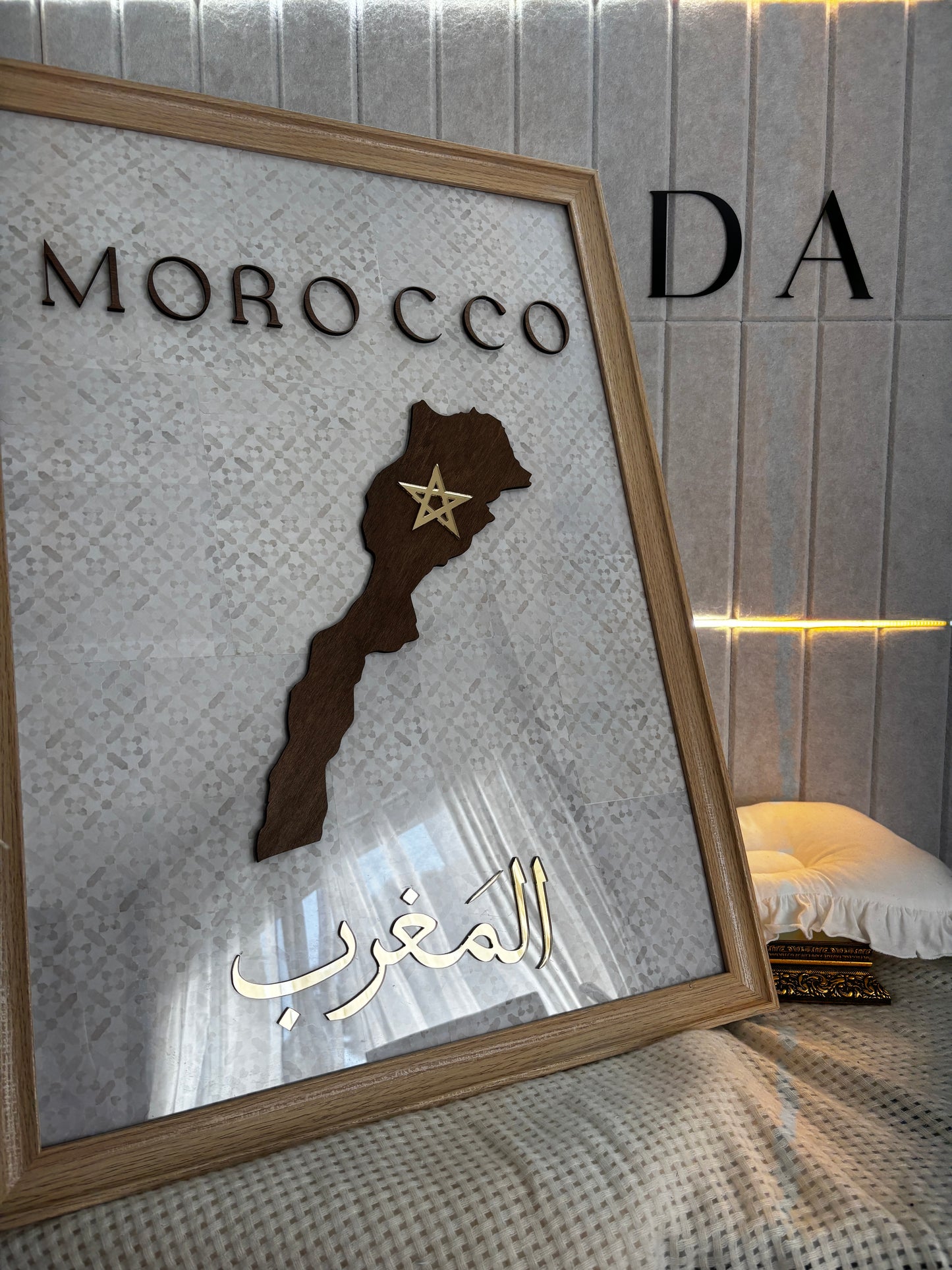 Tableau Maroc personnalisé en bois et plexi – Décoration murale moderne