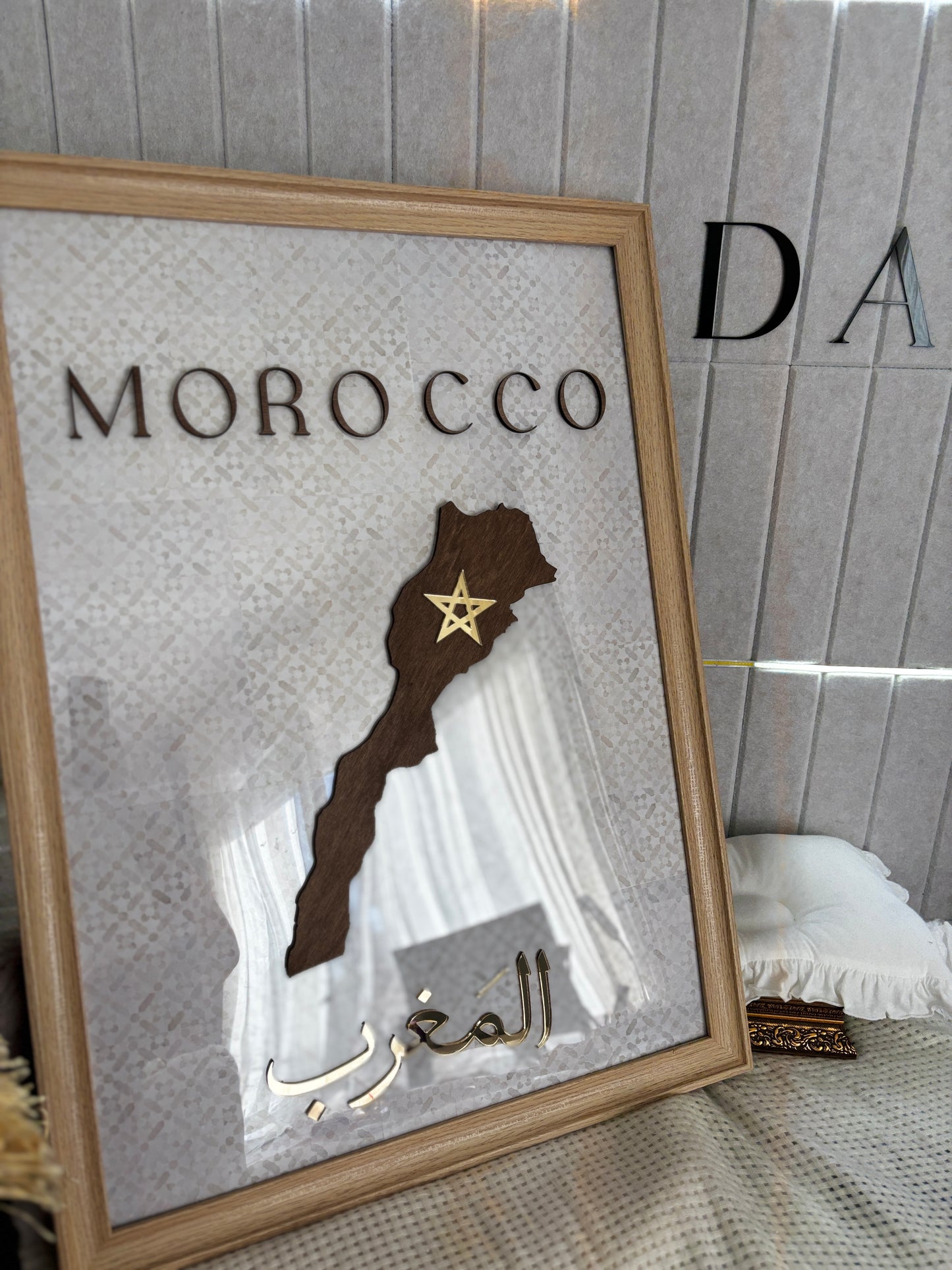 Tableau Maroc personnalisé en bois et plexi – Décoration murale moderne
